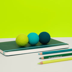 Speks Odds Silicone Magnets - Green Dots