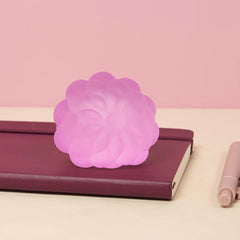 Gump Surface - Quilt Moon